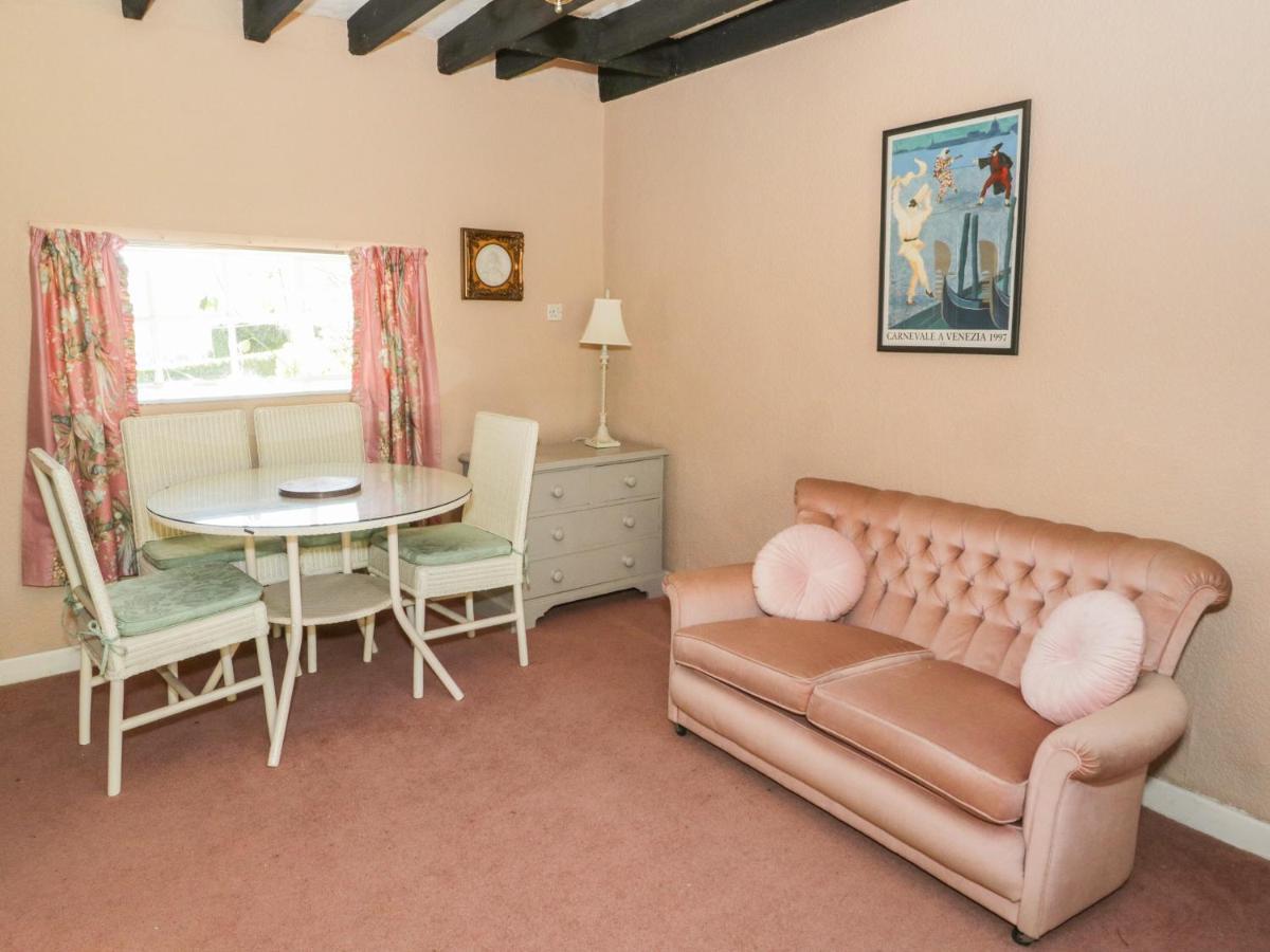 Aber Clwyd Manor Villa Derwen Екстериор снимка