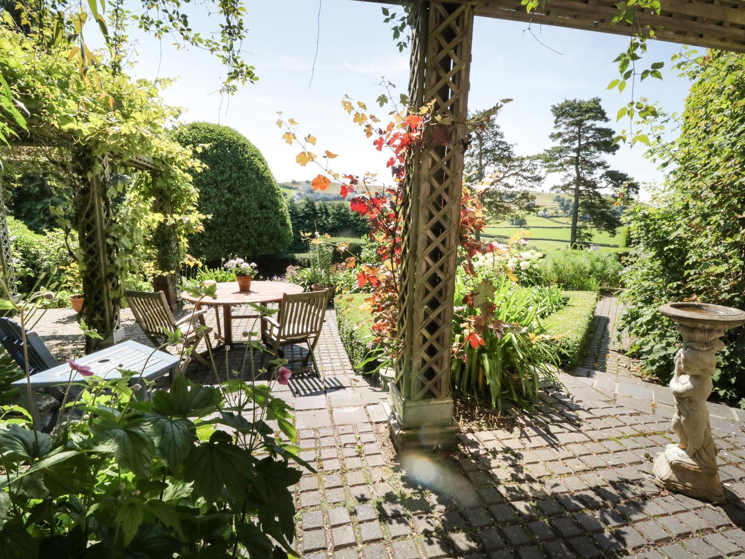 Aber Clwyd Manor Villa Derwen Екстериор снимка
